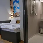 Bed & Breakfast Blue